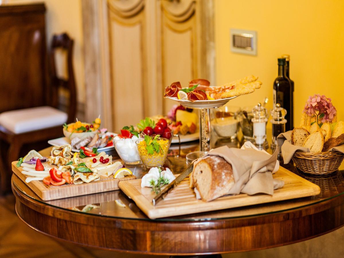 Bed and Breakfast Relais Degli Angeli Residenza D'Epoca Сієна Екстер'єр фото