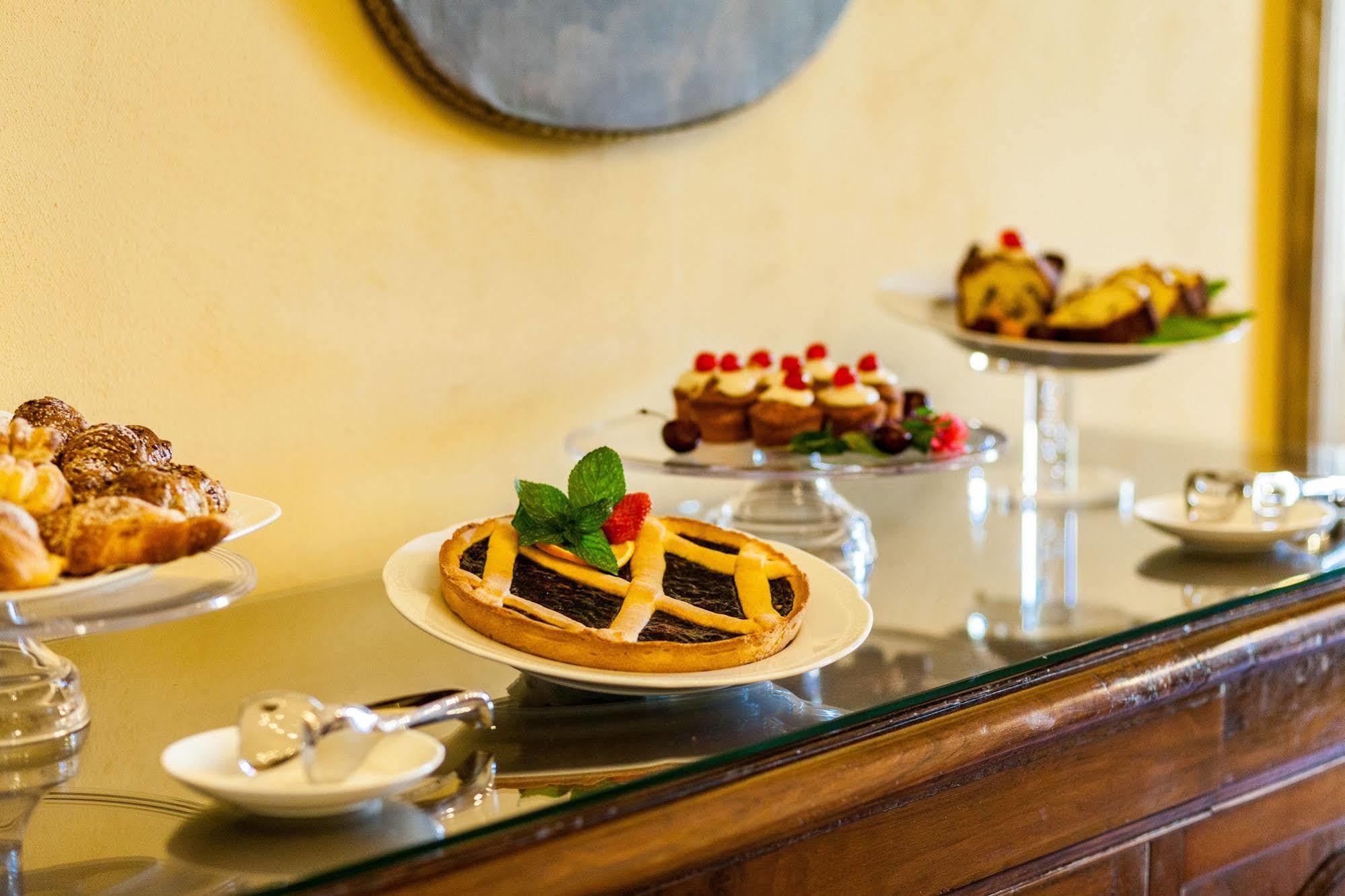Bed and Breakfast Relais Degli Angeli Residenza D'Epoca Сієна Екстер'єр фото